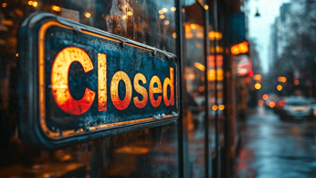 万宁突然宣布：将关闭中国内地所有线下门店及线上商城