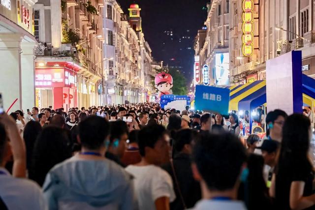 厦门上榜“中国游”十大目的地城市！央媒持续聚焦、外国友人点赞……