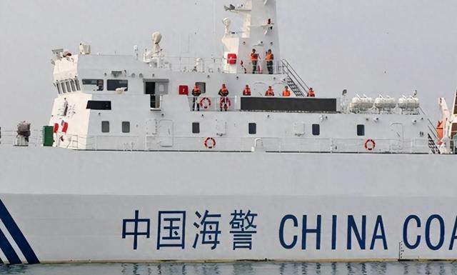 菲律宾自食恶果！中日激烈交锋之际，马科斯趁火打劫，中方轰- 6出击	，南海天罗地网已布下？