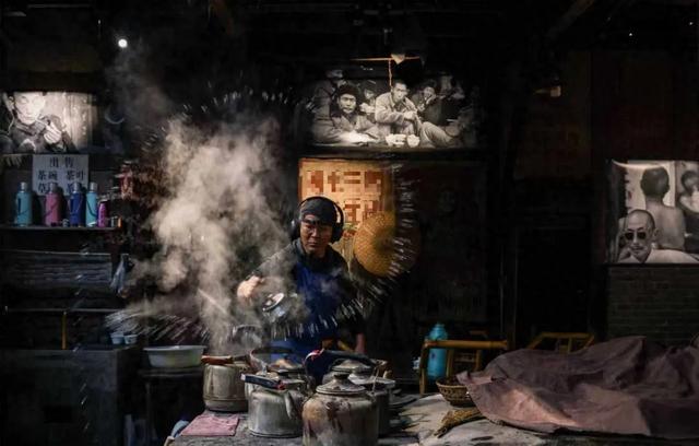 从18万到280万!成都这座小镇凭啥逆袭成“顶流”?