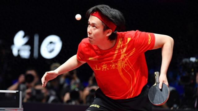 乒超总决赛｜不想以两次退赛结束2025年，王楚钦领衔山东魏桥轻松挺进决赛