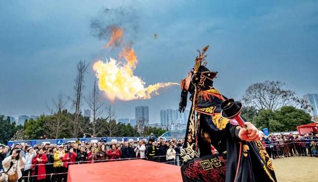 这个春节，乐山有点不一样