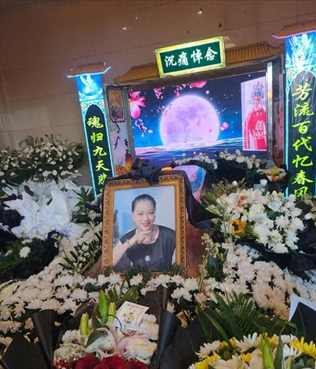 又一位明星抗癌失败！走上朱媛媛后路，迈巴赫送行，打百万抗癌针