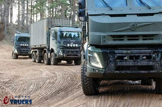 越野大卡车破解版（8×8驱动防弹驾驶室）