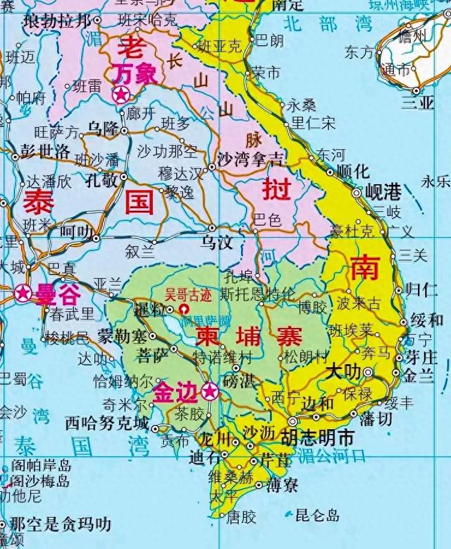 越南中部的承天顺化省，那里有顺化皇城，四周也有护城河环绕