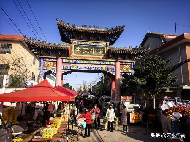 鄠邑就属这个村子传奇多，不但有炉客文化，还出过众多历史名人