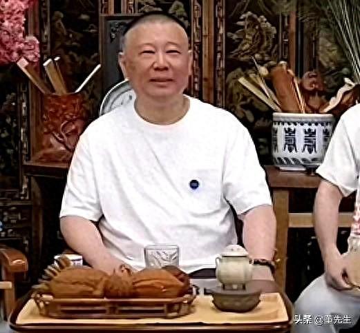 郭德纲的直播，终于“回应”了京剧博士！