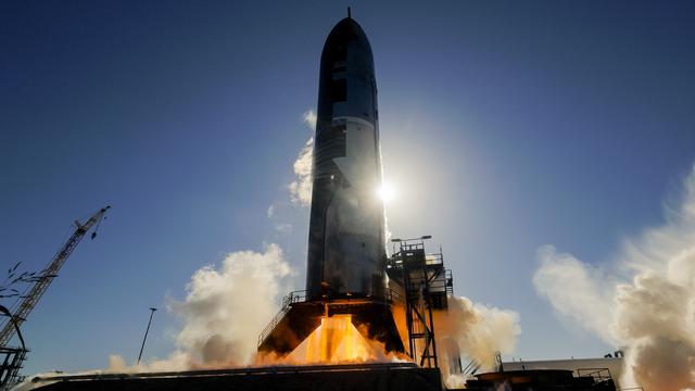 SpaceX称燃料泄漏导致星际飞船第九次测试失败