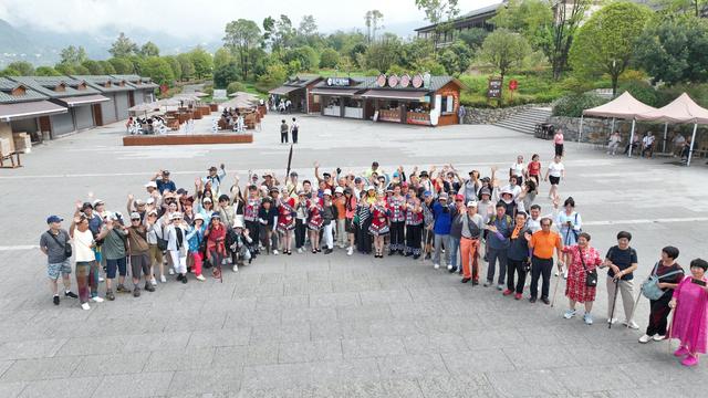 恩施——首尔直航开通，韩国旅行商深度考察恩施大峡谷