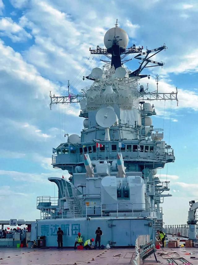 中南大校友博物馆照品展:基辅号航空母舰,为什么来到了天津