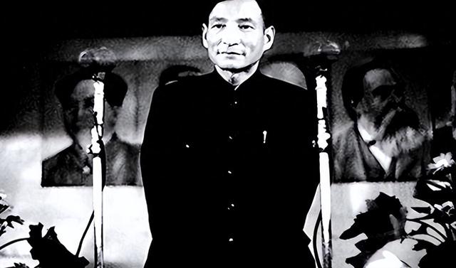 62年毛主席约谈陈云，22天后陈云向中央请假：今后不参加任何会议