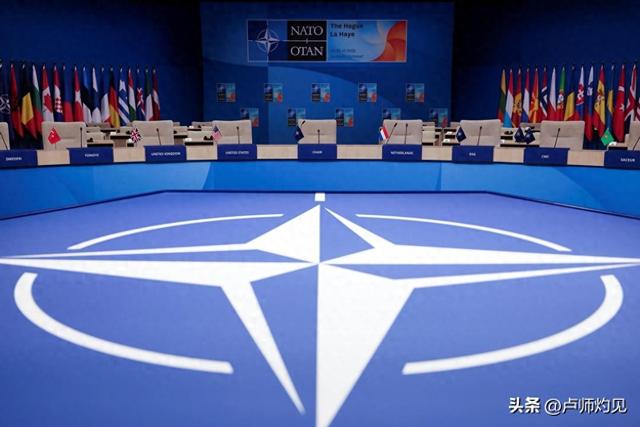 特朗普昭告天下，美国已无力回天，要放弃全球霸权，中国机会来了