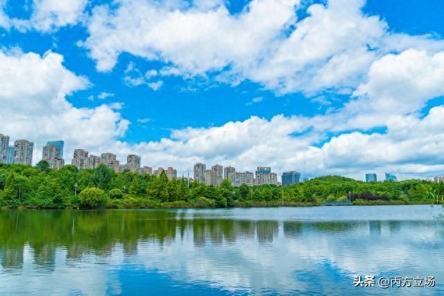 夏日炎炎，旅游胜地很多，贵阳凭什么能叫避暑之都？完全凭实力