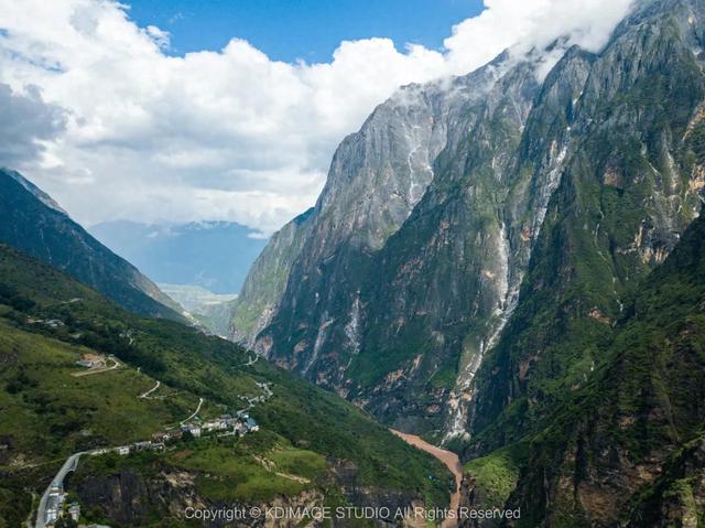 云南自驾4天3晚，从香格里拉到大理，这才是秋天的第一场旅行！