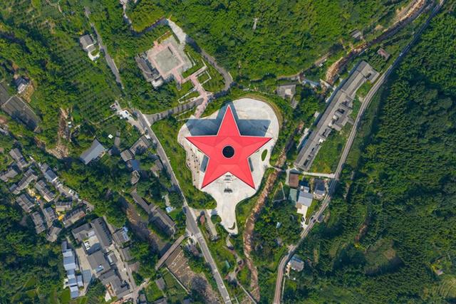 潮评丨红色旅游“出圈”：寓教于游是最管用的“流量密码”