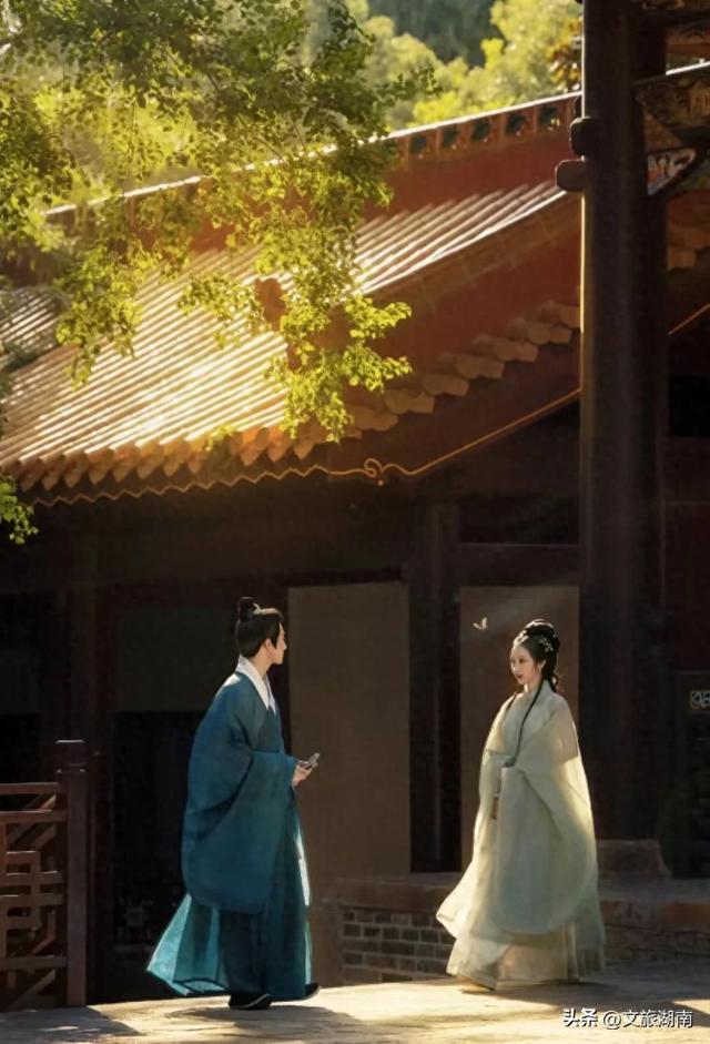 南岳大庙推出预约旅拍服务