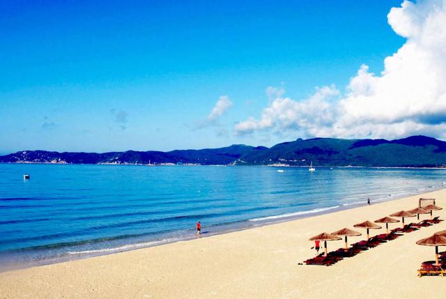 银发族爱上游轮游