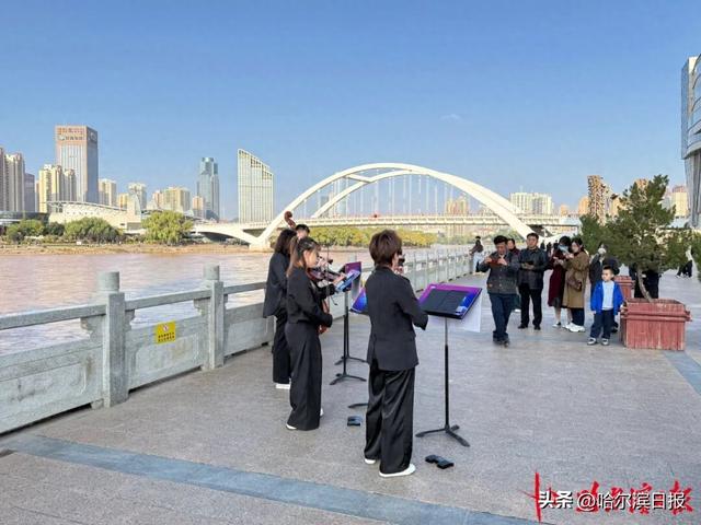 谁懂啊！黄河边听《黄河》，还能免费拿哈尔滨“旅行攻略”