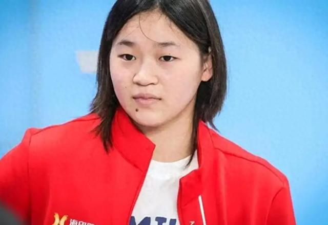 全红婵爸妈也没想到，别墅刚封顶，一家人就走上了大衣哥的老路