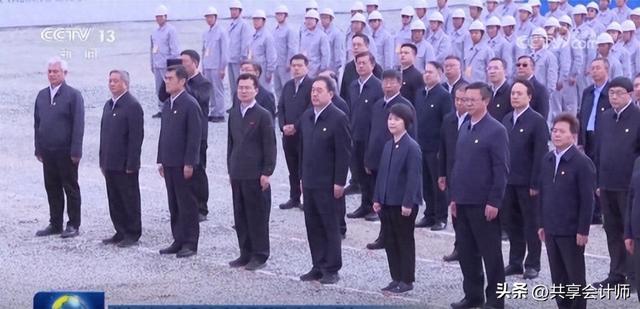 雅鲁藏布江的水电，让「绿色算力」成为西藏下一张“特产名片”