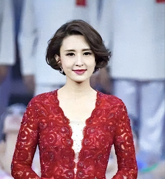 包养四个男人	，嫁给70岁富翁？央视女主持私生活谣言有多离谱？