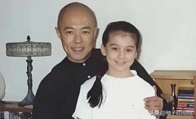 张铁林混血女儿太美了，五官精致，气质绝了，这才是真正格格吧！ ​​​