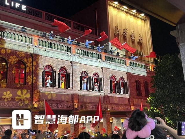 百年骑楼光影映烽火！泉州中山中路昨夜“红”了……