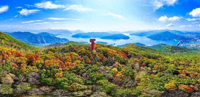 吉林市丰满东山：山间彩卷入画来