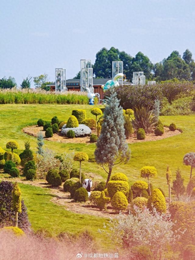 坐地铁打卡成都