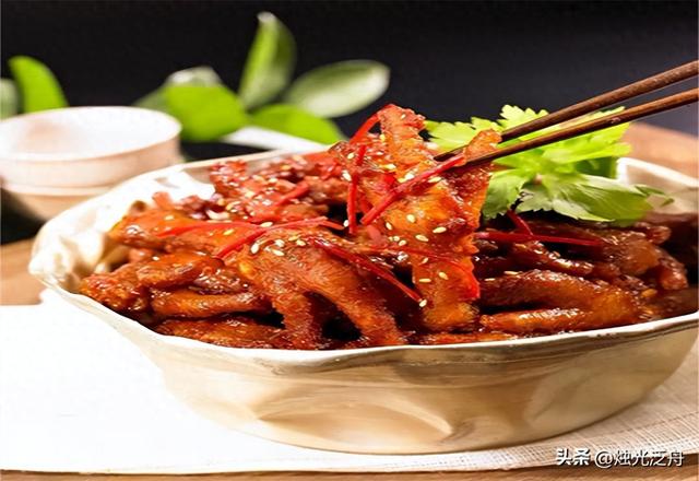 松茸浸鸡可以加花胶吗 2025年松茸浸鸡可以加花胶吗 松茸浸鸡可以加花胶吗 2025年松茸浸鸡可以加花胶吗