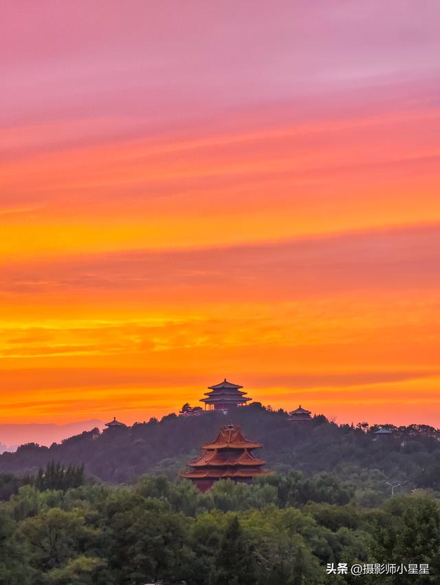 故宫摄影师小星星：当火烧云邂逅古都北京，盛世美景，江山如画！