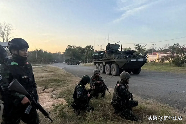 泰国发现情况不对，第三国势力进场帮柬埔寨？泰军用中文发表声明