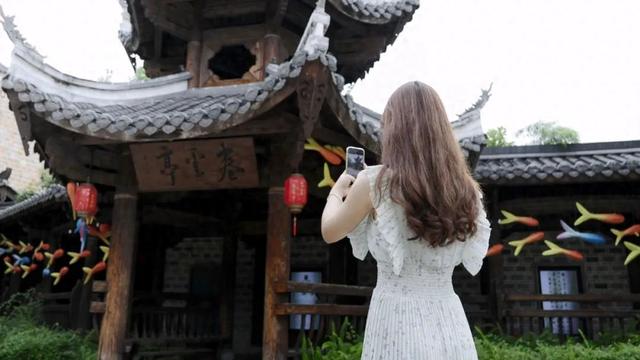 长汀暑期放大招 在校大学生“0元”玩转汀州古城
