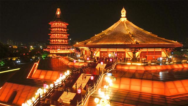 隋唐遗址夜经济火爆 点亮洛阳暑期文旅消费