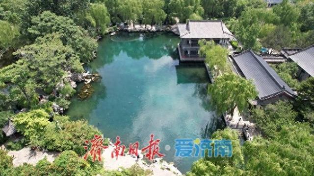 夏秋交替 泉景醉游人