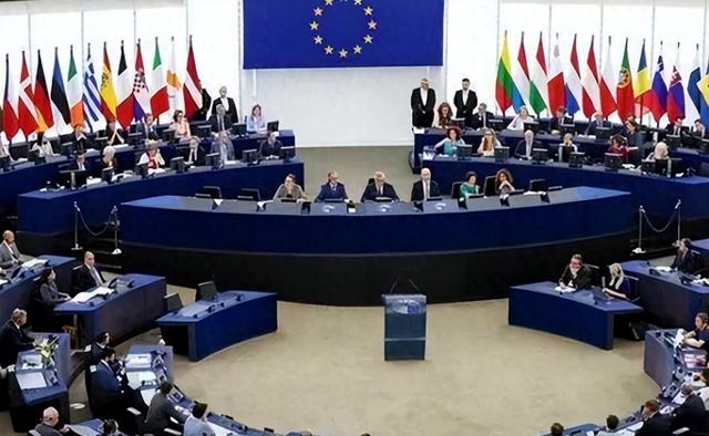 绝不让中国制造占领欧洲！27国启动全面制裁，华为遭遇当头一棒