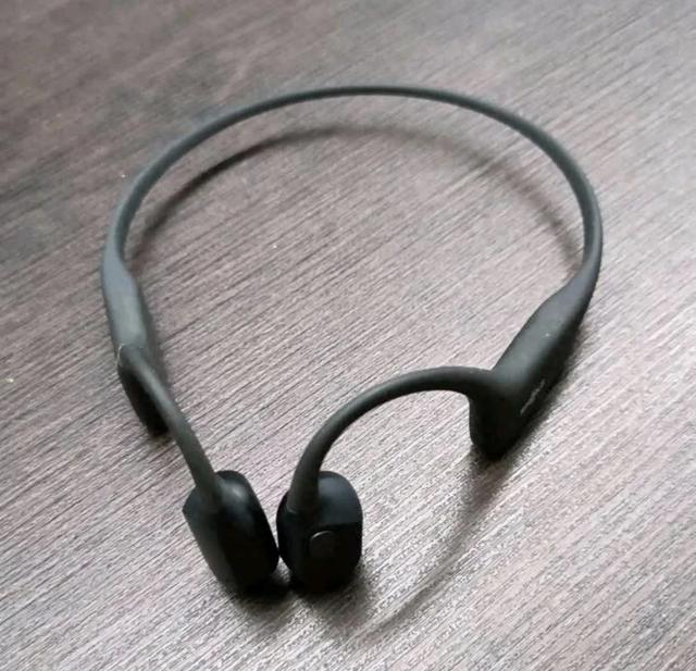 骨传导耳机：运动社交的“声音桥梁”