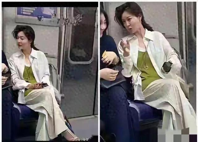 地铁里遇到一位干净的阿姨,我相信她年轻的时候追求的人肯定很多