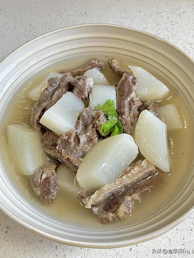 自带“黄体酮”的4种食物，女人过了40岁要多吃，皮肤白嫩气色好