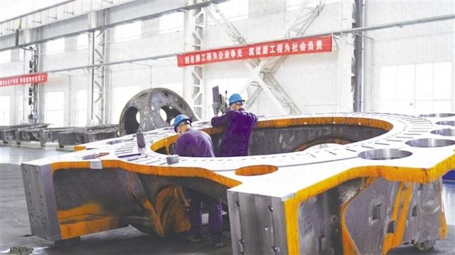 酒泉一重西北新能源高端装备制造基地项目建设忙