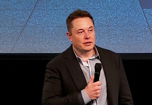 特斯拉狂批通过！批准马斯克万亿美元薪酬，其与机器人共舞庆祝