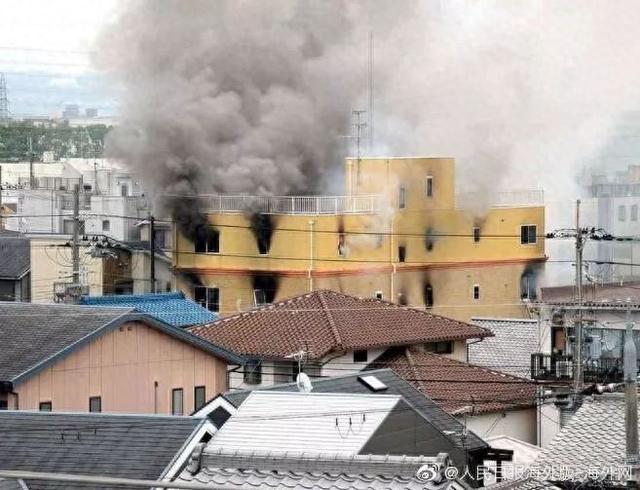 cf蜡笔小新杀敌图标（蜡笔小新制作公司大火已致25死为何纵火男子怒称抄袭）