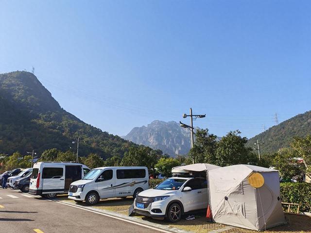 “银发房车族”南迁：温州成暖冬新宠