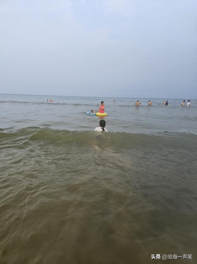 大海拾贝，大海观潮，大海踏浪，大海溜沙，大海捞针行不行？