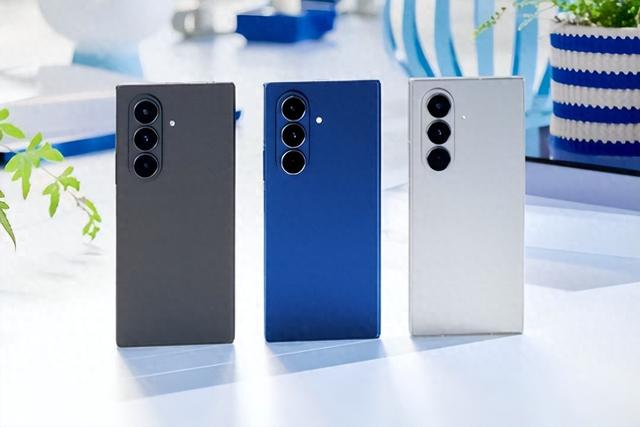 精彩移动生活不中断！三星Galaxy Z Fold7手机助力用户全天高效使用