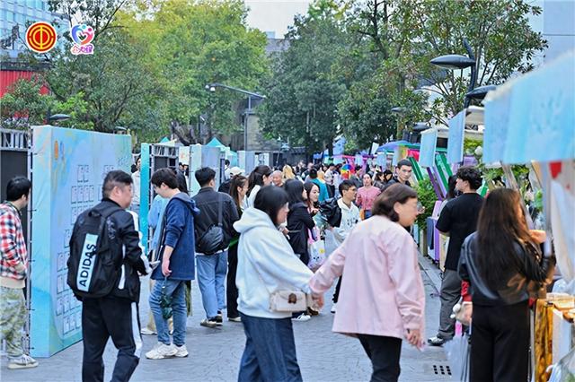 甜度爆表！才子佳人齐聚武林夜市古风寻缘