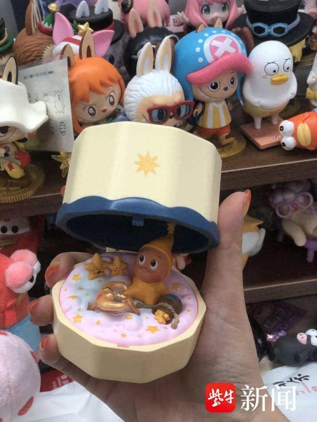 疯了，比黄金还离谱！泡泡玛特新品上线后很快售罄！专家忠诚度依赖持续创新，要避免过度营销透支信任