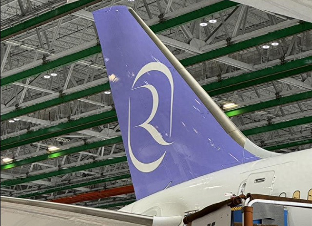 利雅得航空首架波音787-9客机下线
