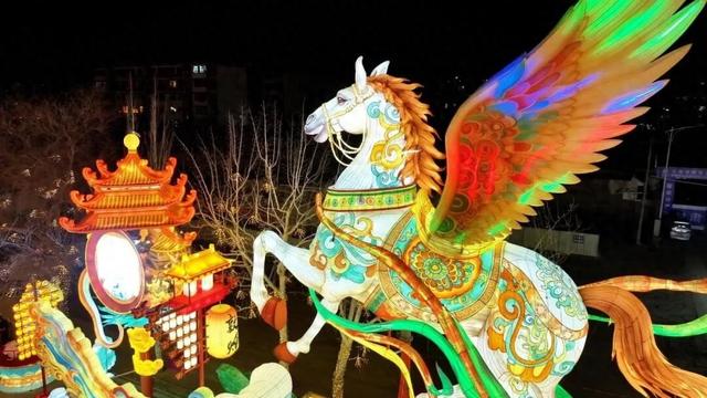 2026敦煌灯会完成全流程彩排