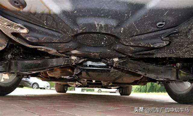 泡水车有什么危害（泡水车到底能不能开汽车厂员工告诉你风险到底在哪）